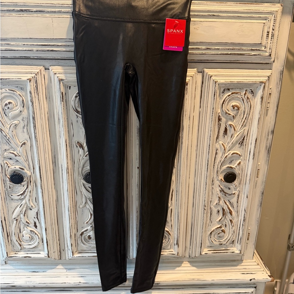 Brand New SPANX Black Faux Leather Shape Leggings XS